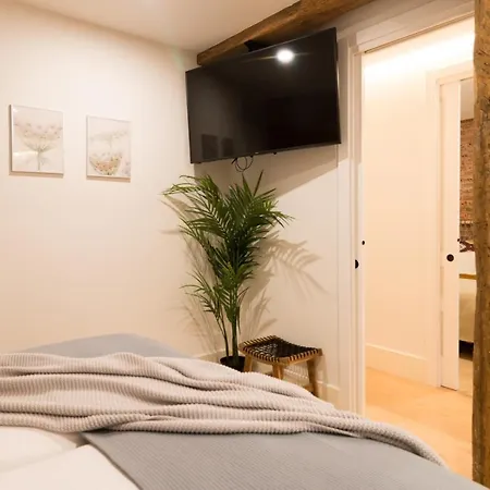 New Abando Ac By Staynnapartments * Bilbao
